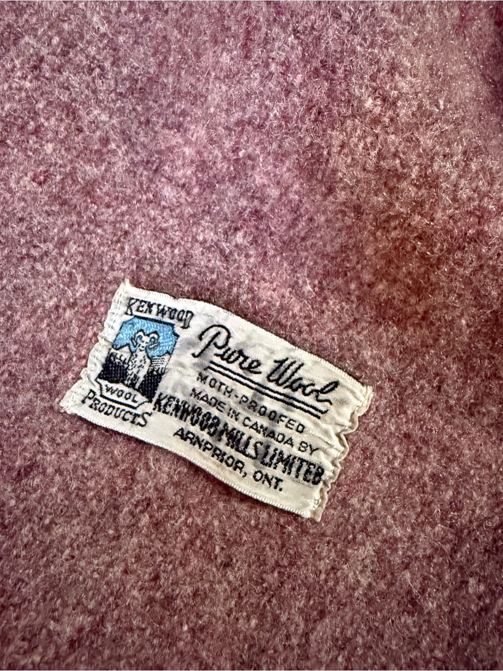 Vintage Kenwood Pure Wool Blanket Canada Pink Green Striped 50x65 1950-1960s - Picture 6 of 6